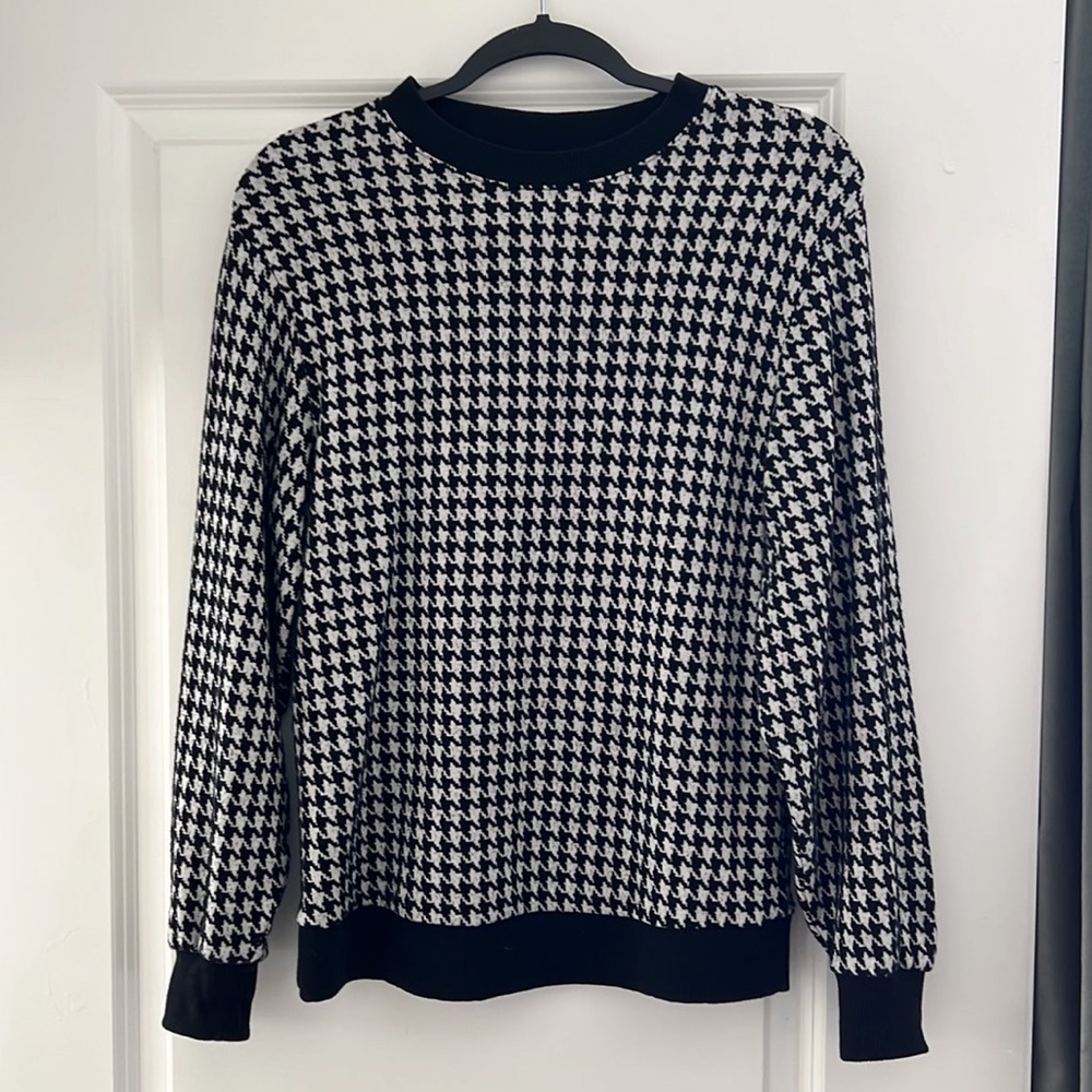 Who What Wear Houndstooth Sweater